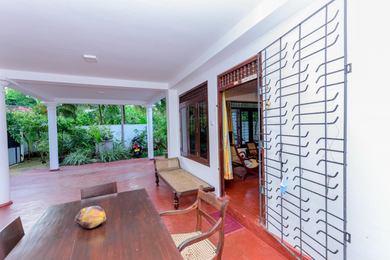 Villa Guru Hikkaduwa Exterior foto